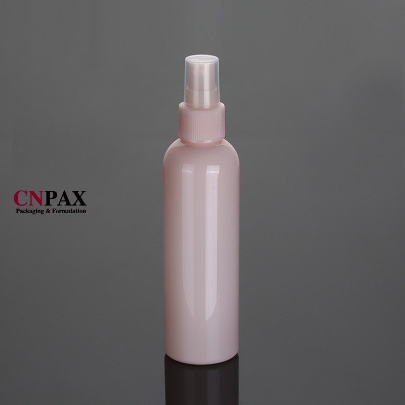 plastic spray bottles